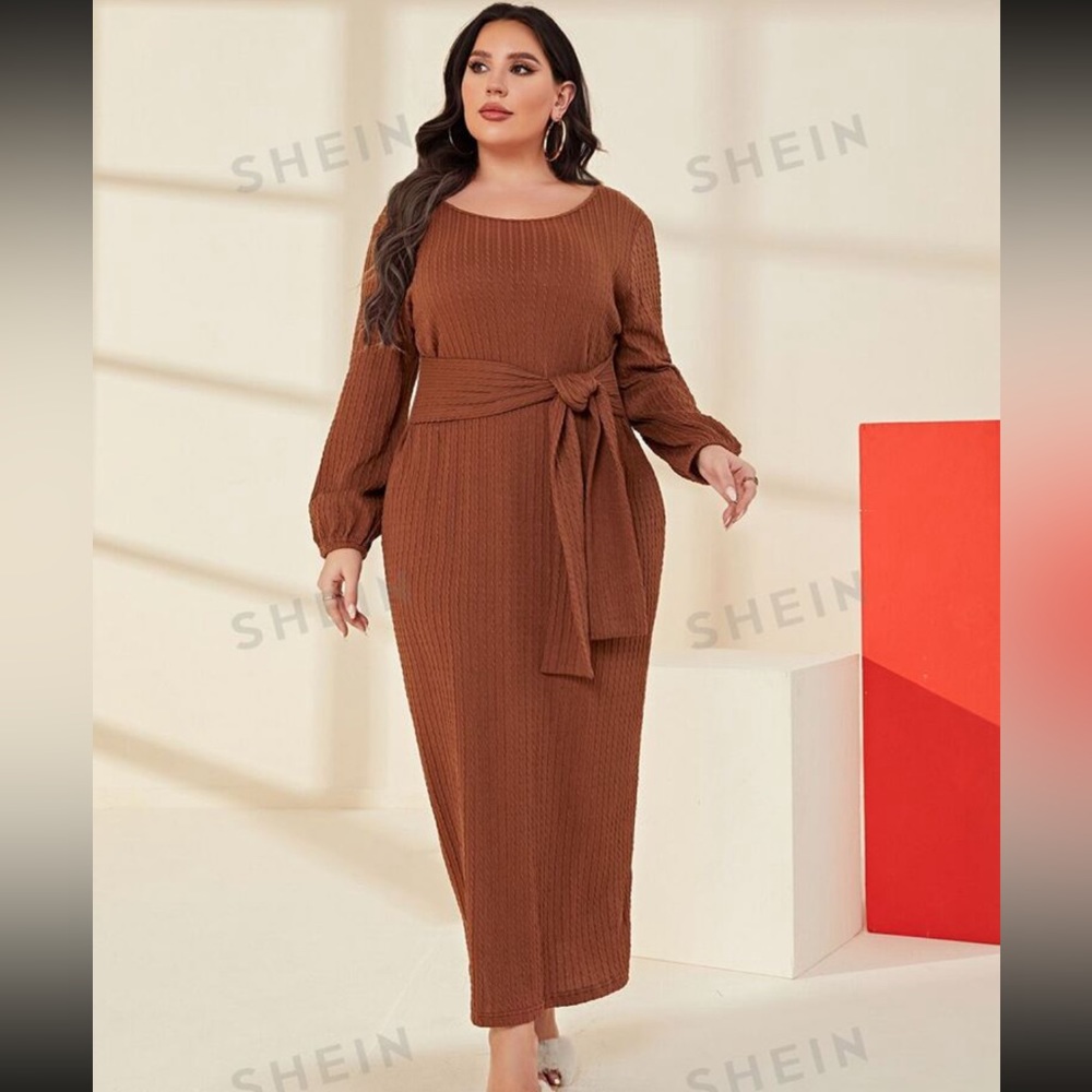 SHEIN Modely Plus Split Back Belted Dress